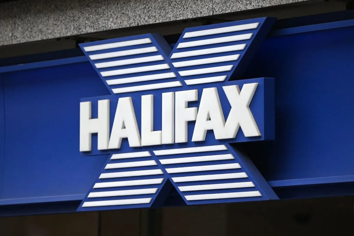Lloyds Banking Group Announces End of Halifax Brand After 173 Years
