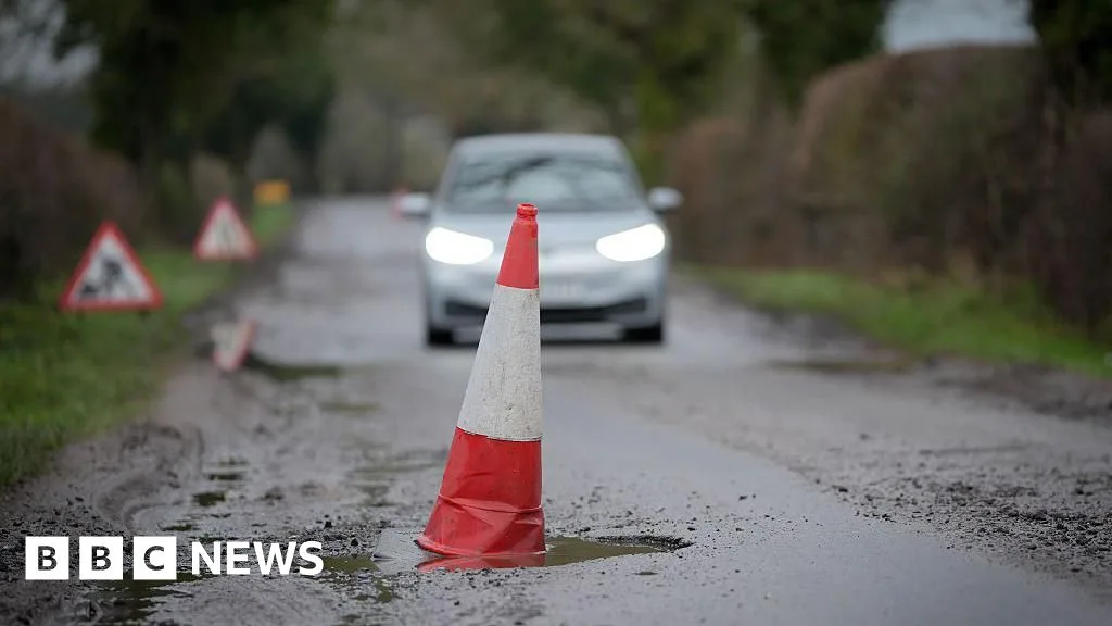 Local Elections in England Highlight Road Conditions and Reform UK Campaign Efforts