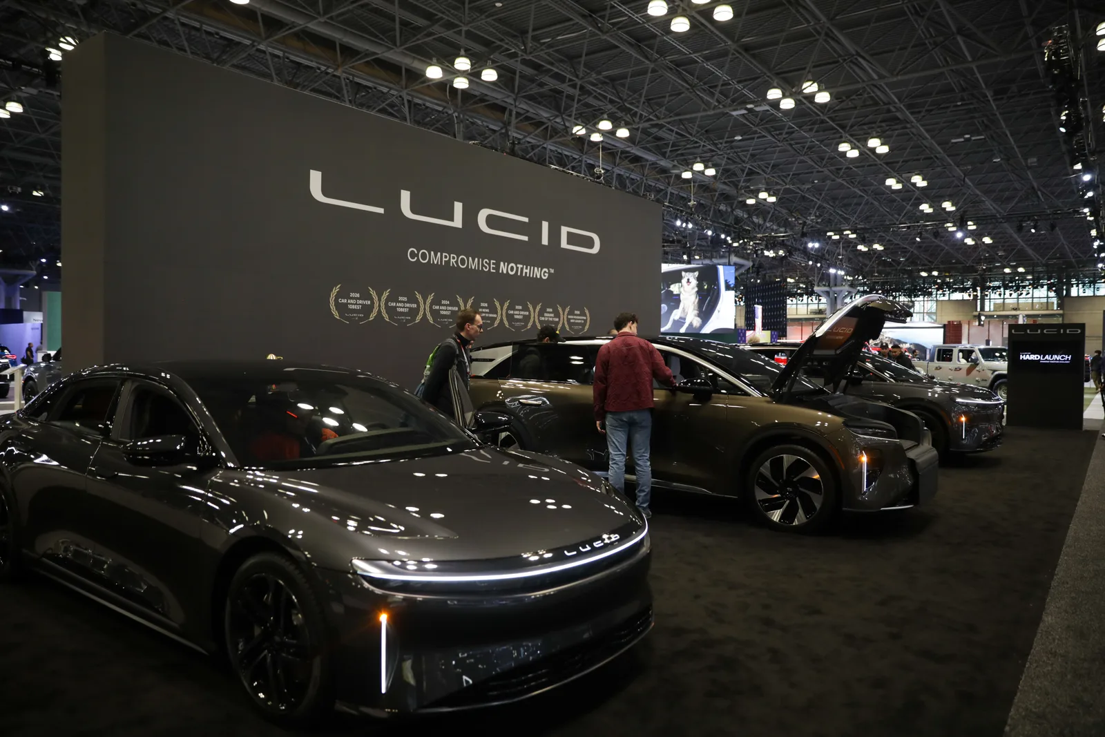 Lucid to Cut 18% of U.S. Workforce and Announces COO Departure