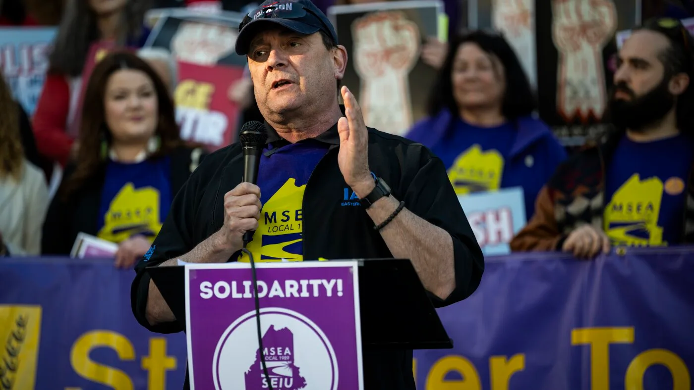 Maine Democrats Move to Replace Platner in Senate Race Against Susan Collins