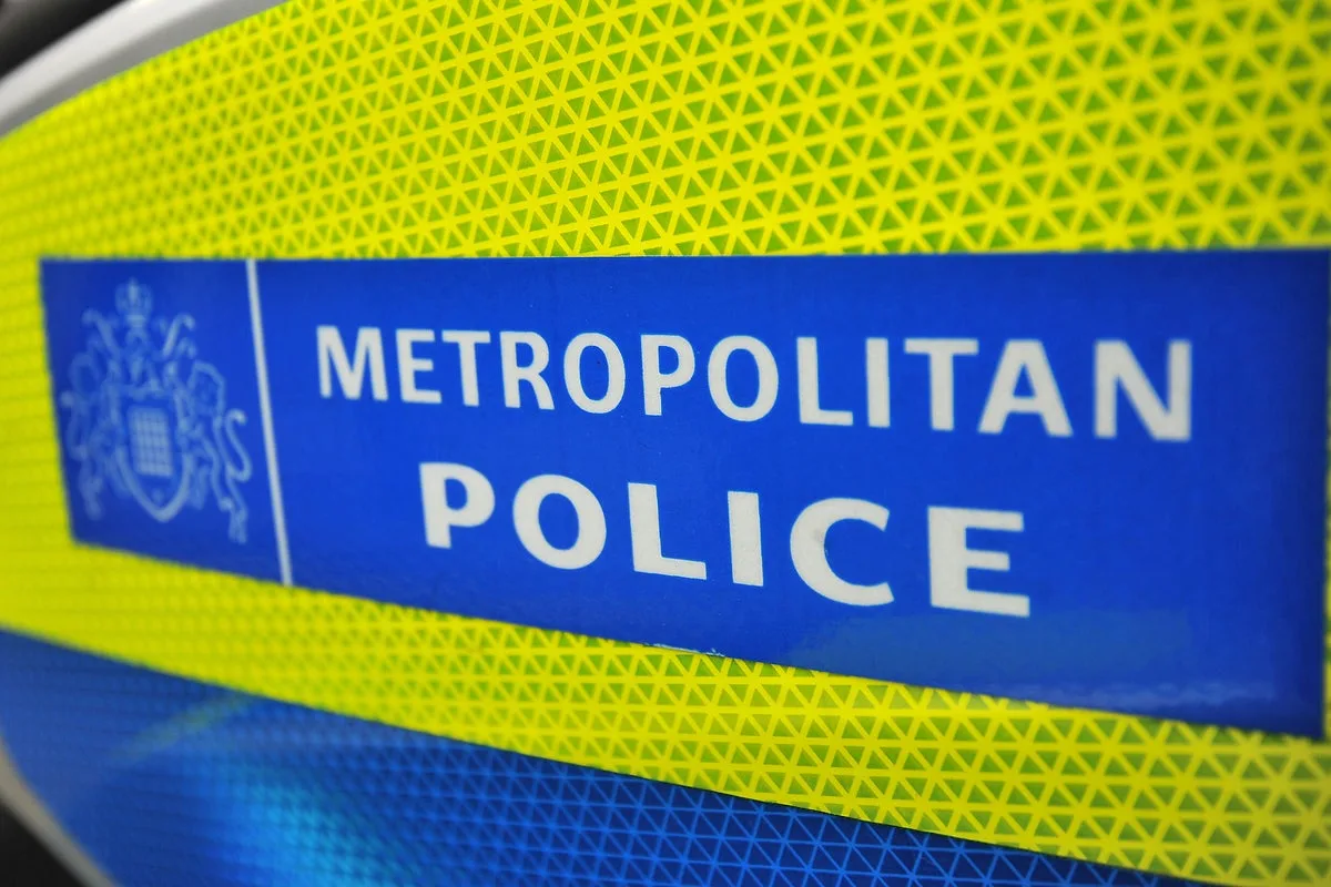 Man Fatally Shot Outside London Pub in Clapham, Murder Arrest Made