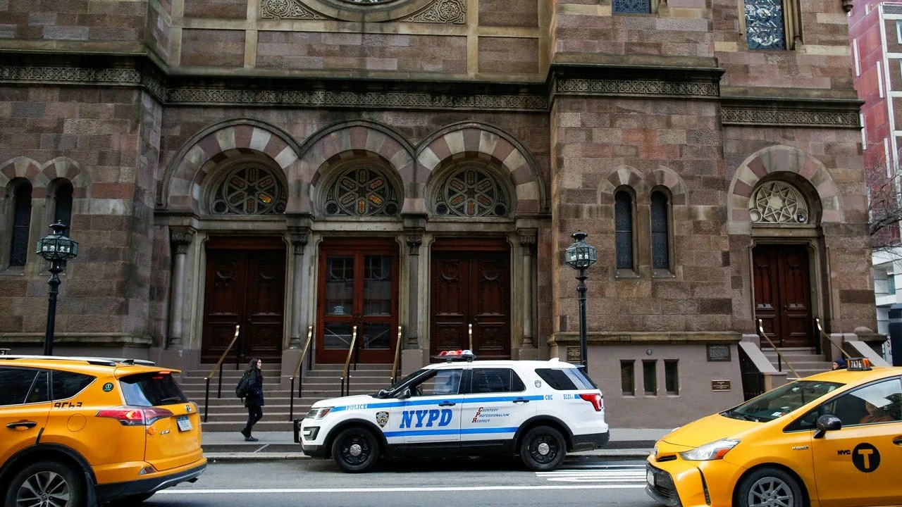 Man Arrested After Disrupting Shabbat Services at Central Synagogue in Manhattan