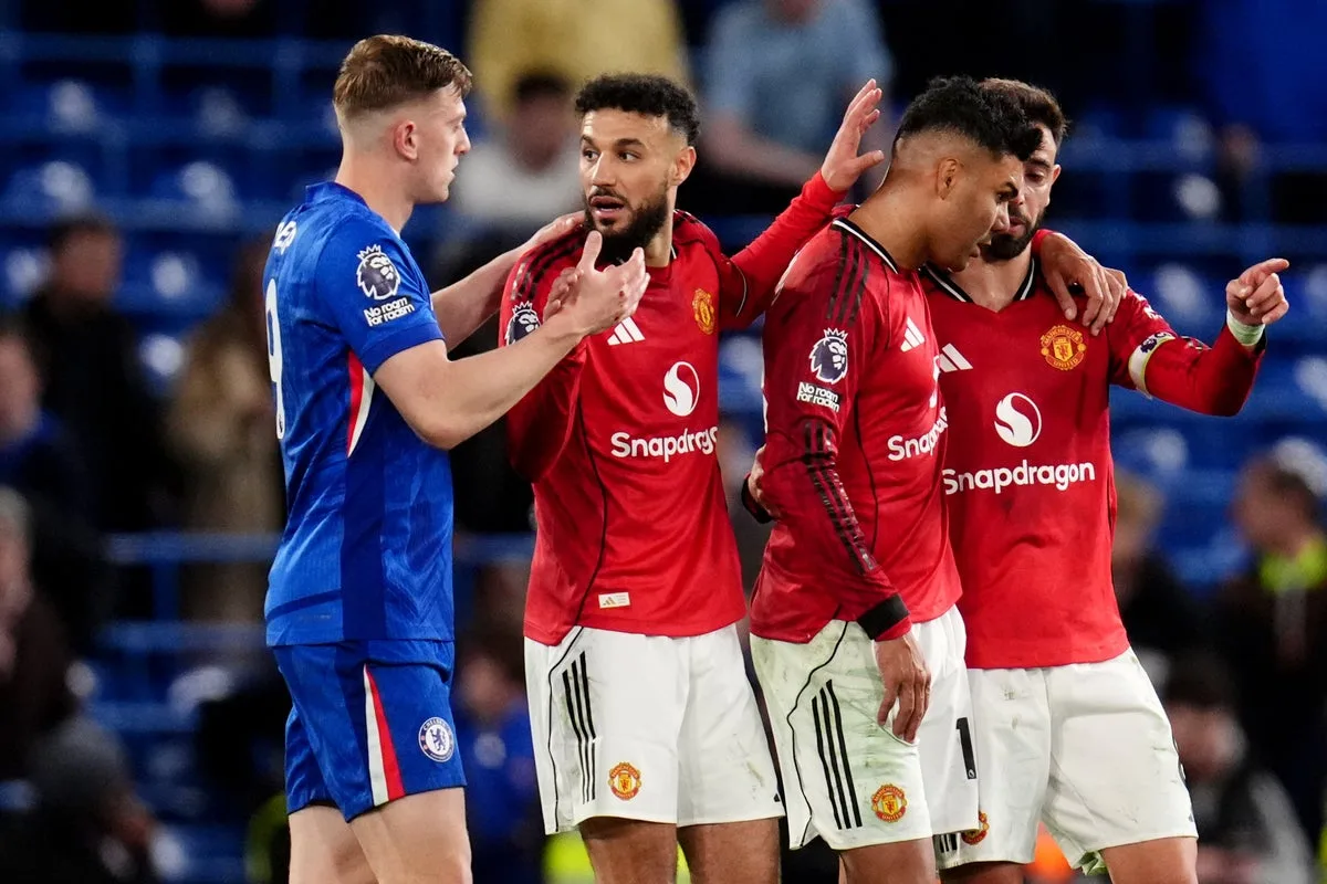 Manchester United Defeat Chelsea 1-0 to Bolster Champions League Hopes