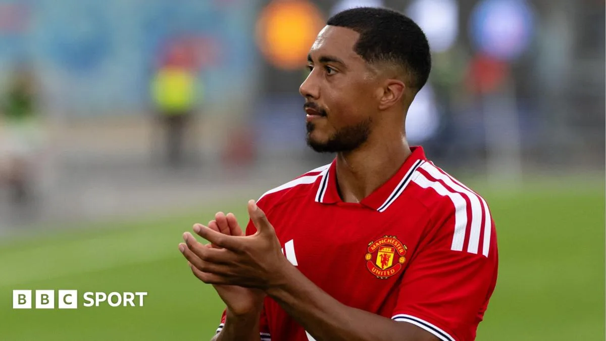 Manchester United Draws 1-1 with PSG in Pre-Season Friendly in Gothenburg