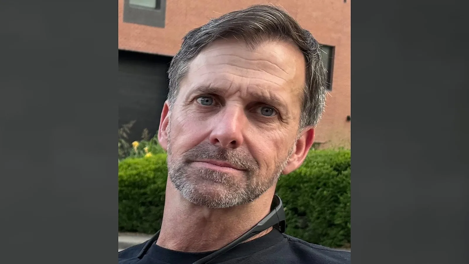 Manhunt for Special Forces Veteran Accused of Shooting Wife in Tennessee