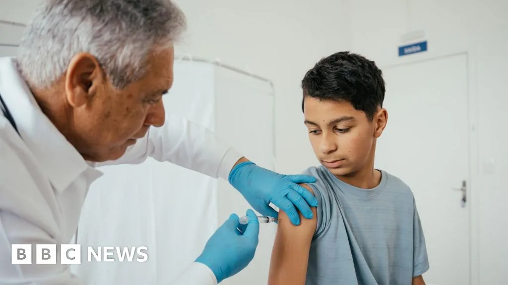 Meningitis B Outbreak in Kent Leads to Teen Deaths and Increased Vaccine Demand