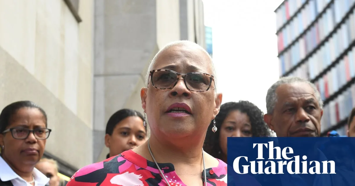 Met Police Faces Criticism Over Handling of Simon Levy Murder Case