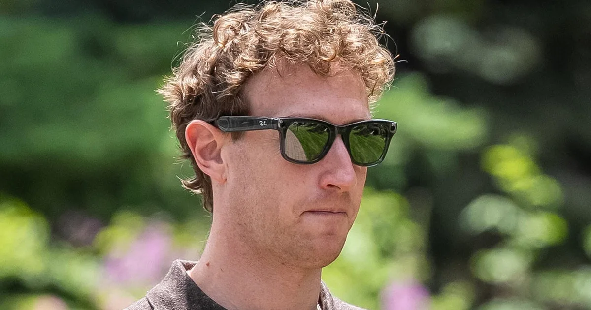 Meta Unveils Camera-Free Smart Glasses Amid Privacy Concerns