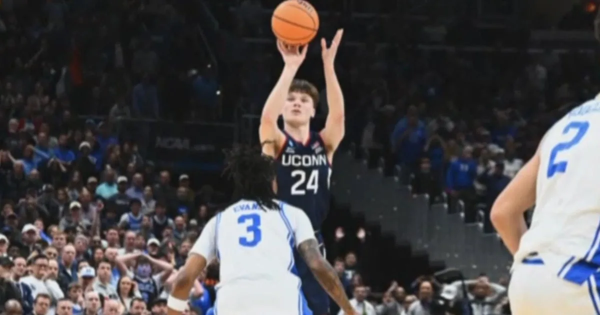 Michigan Faces Arizona in NCAA Men's Final Four Matchup