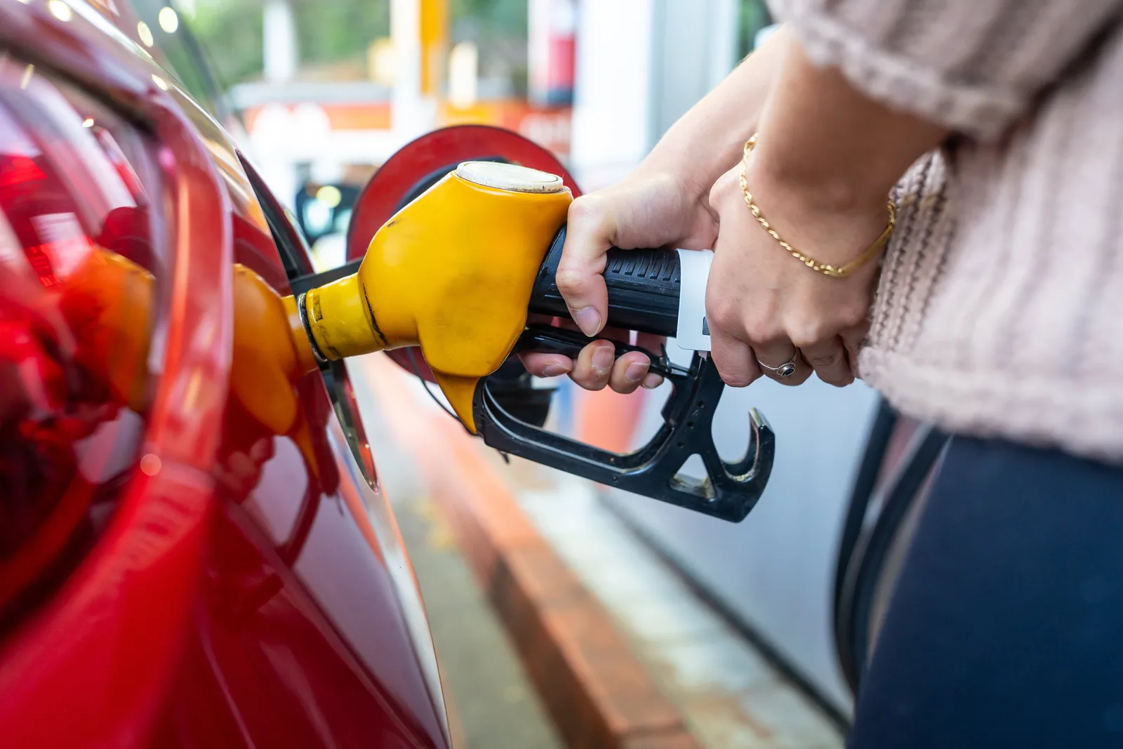 Middle East Tensions Disrupt Energy Markets and Spur US LNG Investment