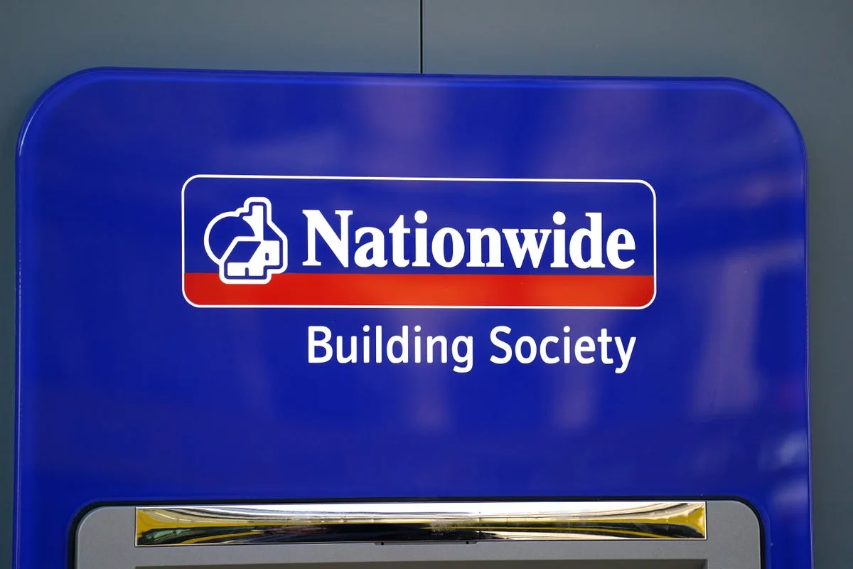 Mortgage and Home Equity Loan Rates Drop as New Home Sales Decline