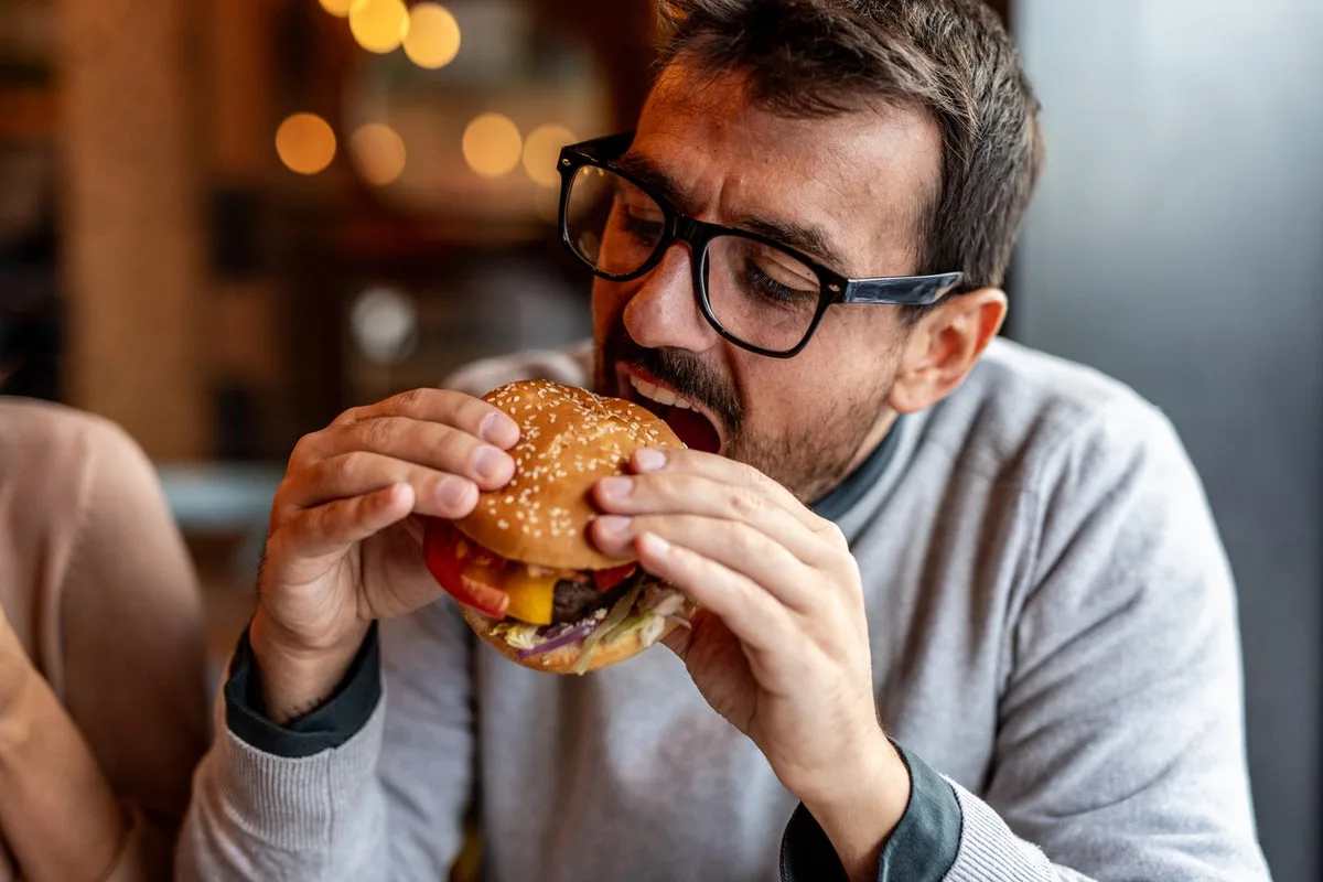 MPs Propose Ban on Junk Food Advertising and Fast Food Outlets Near Schools
