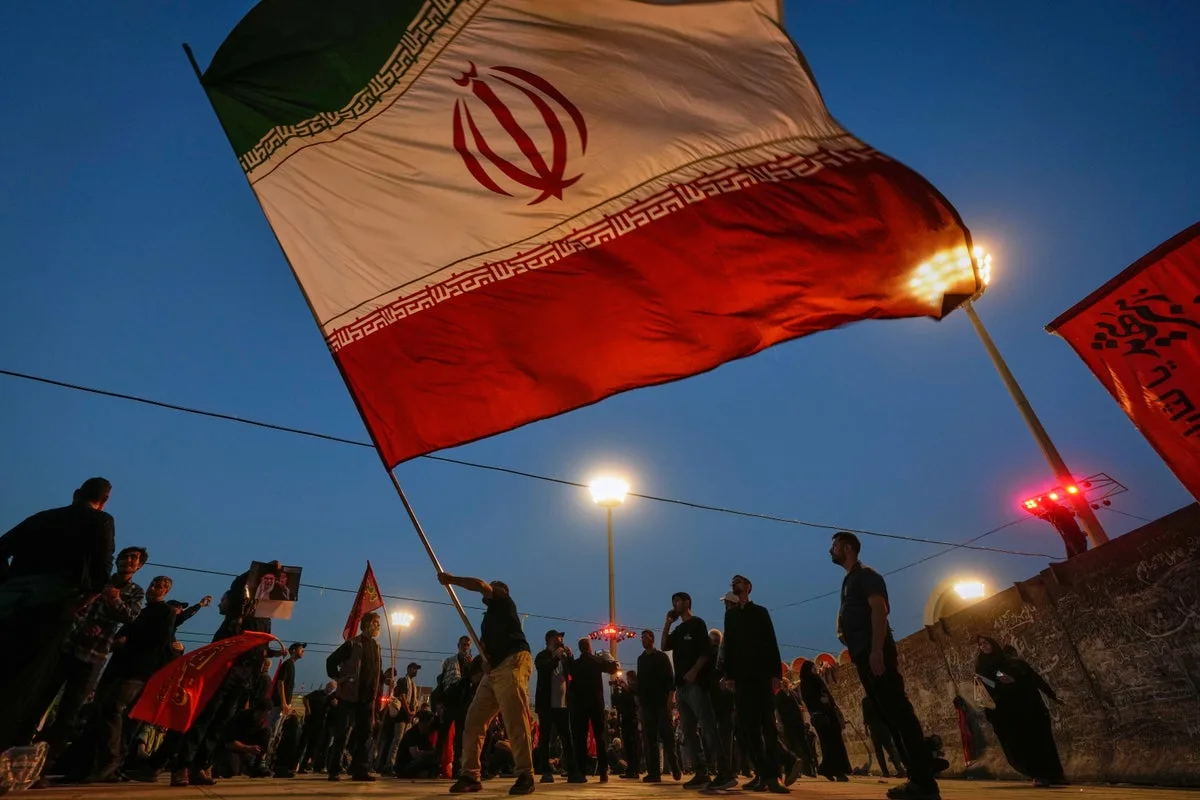 Mysterious Airstrikes Hit Iran Amid Pause in U.S.-Iran Clashes and Renewed Diplomacy