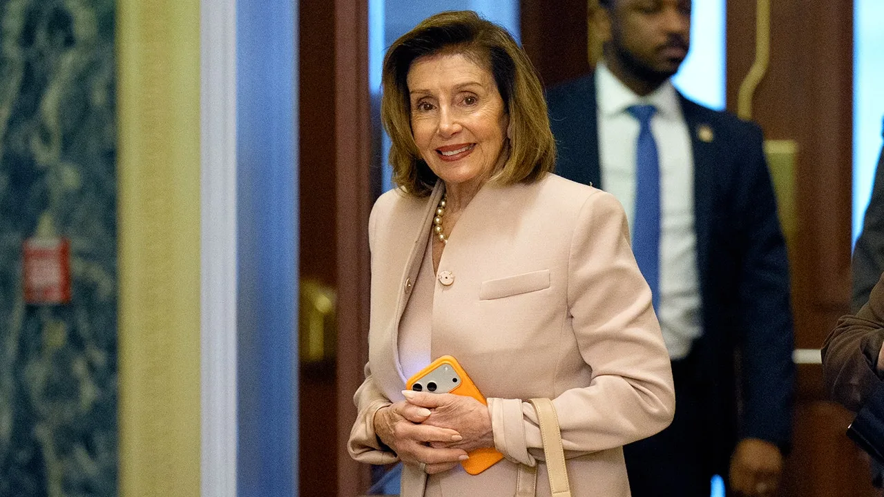 Nancy Pelosi Endorses Harry Dunn in Maryland's 5th District Democratic Primary
