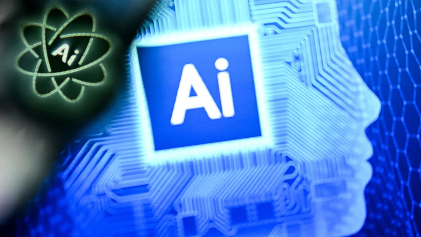 New Economic Studies Examine AI, Streaming Fatalities, and Immigrant Health Care Impact