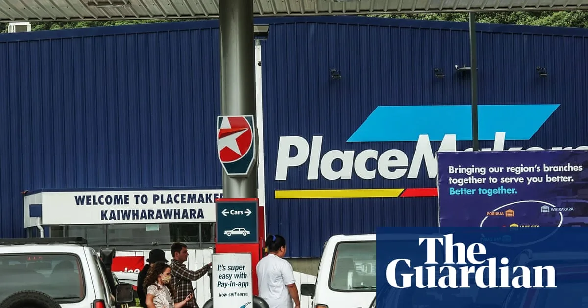 New Zealand Announces Fuel Relief Payments for Low and Middle-Income Families