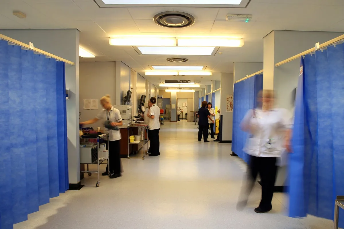 NHS Waiting List in England Rises Amid Record Summer Demand and Delays