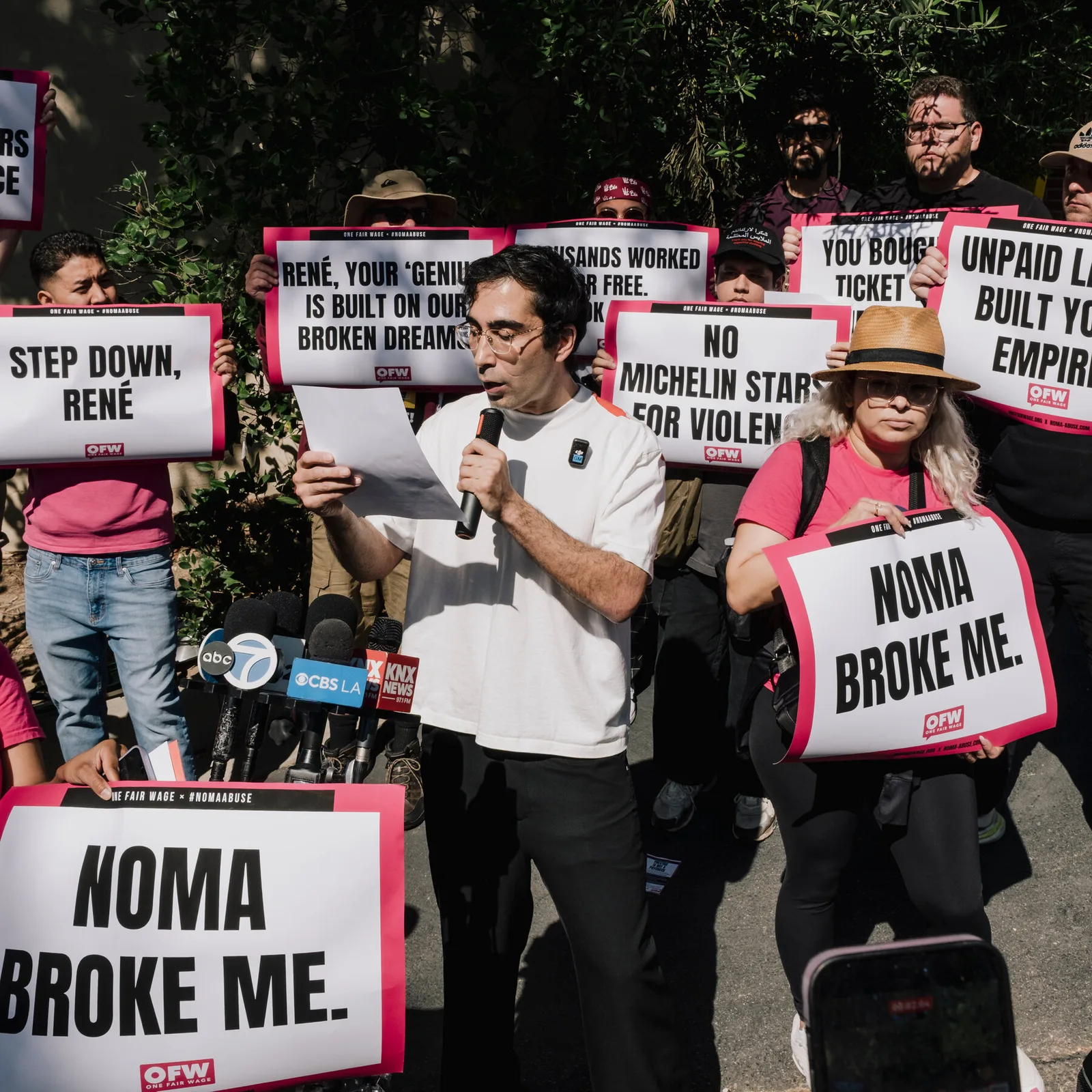 Noma Pop-Up in Los Angeles Met With Protest Over Chef Abuse Allegations