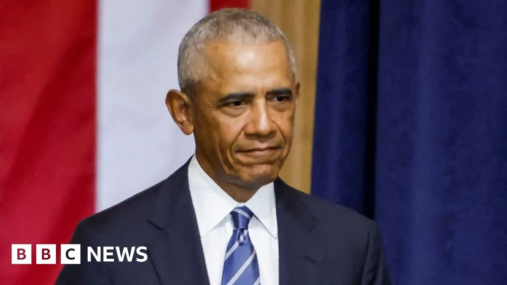 Obama clarifies no evidence of alien contact after podcast remarks