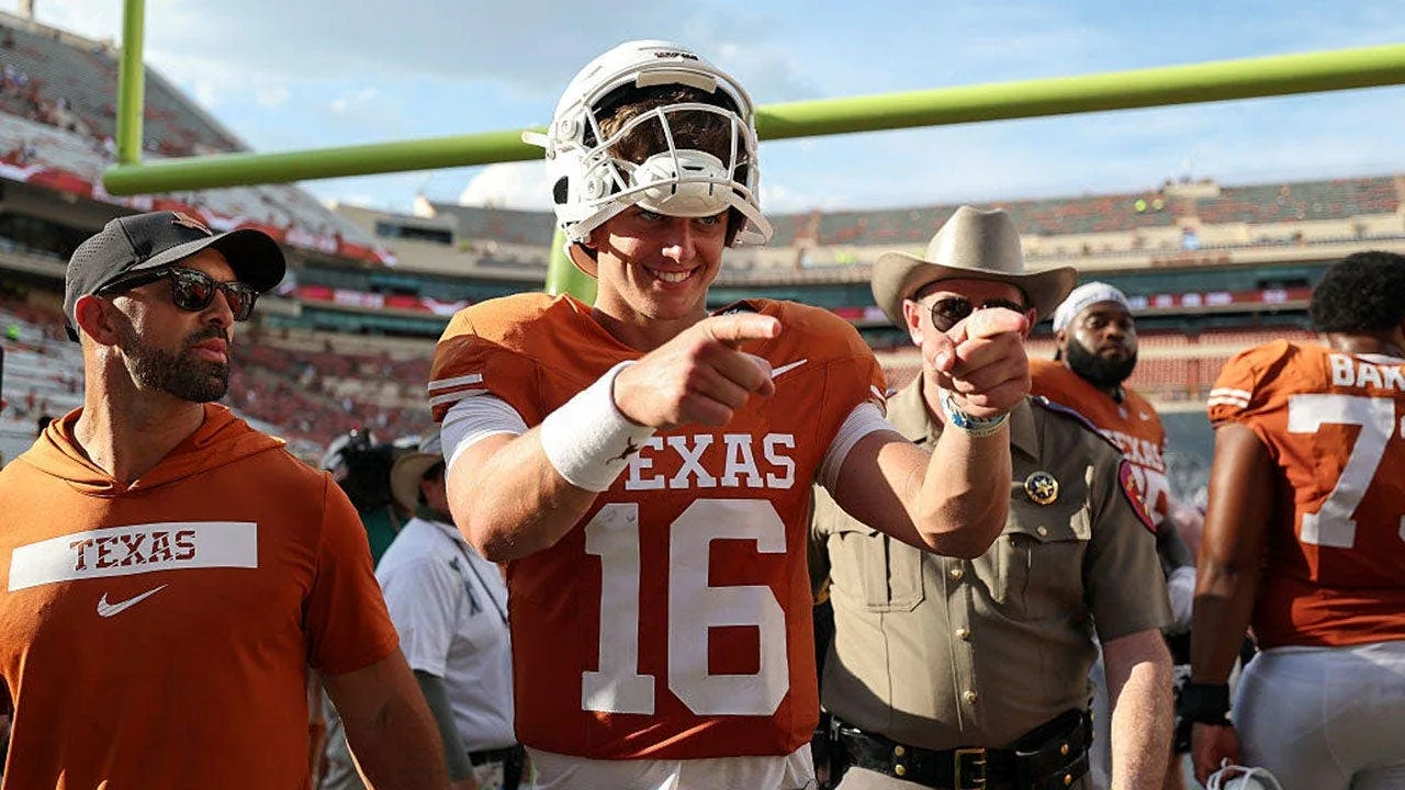 Ohio State and Texas Meet in Top-5 College Football Rematch in Austin
