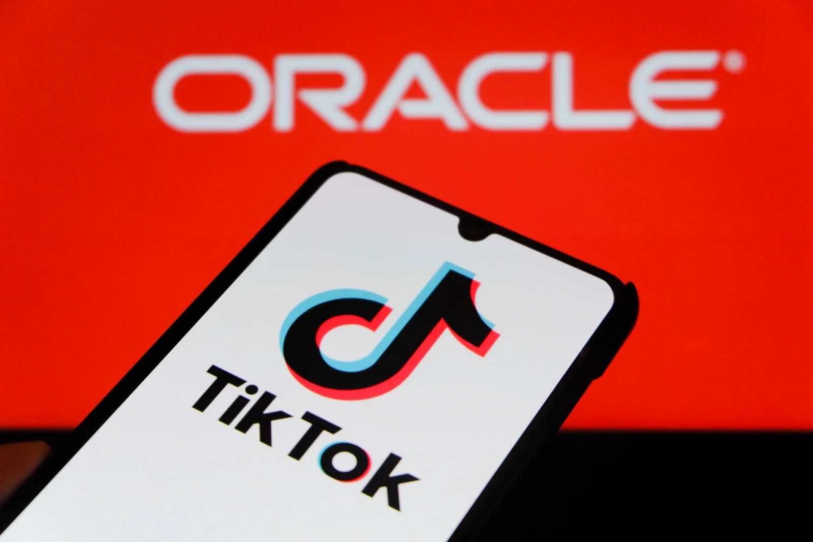 Oracle Holds Over $2 Billion Stake in TikTok's U.S. Operations, Filing Shows