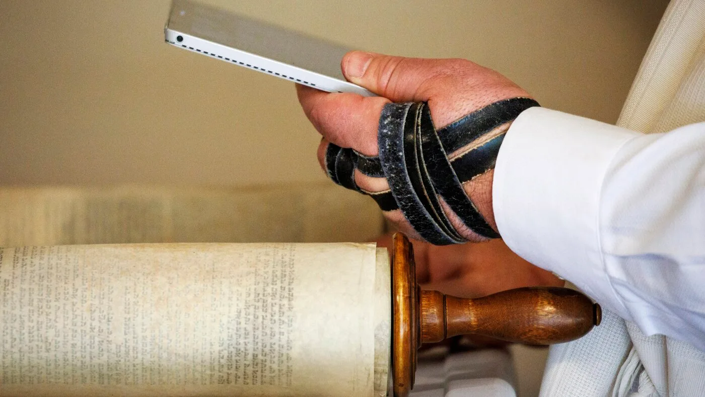 Orthodox Jewish Groups Voice Concerns Over Proposed Daylight Saving Time Bill