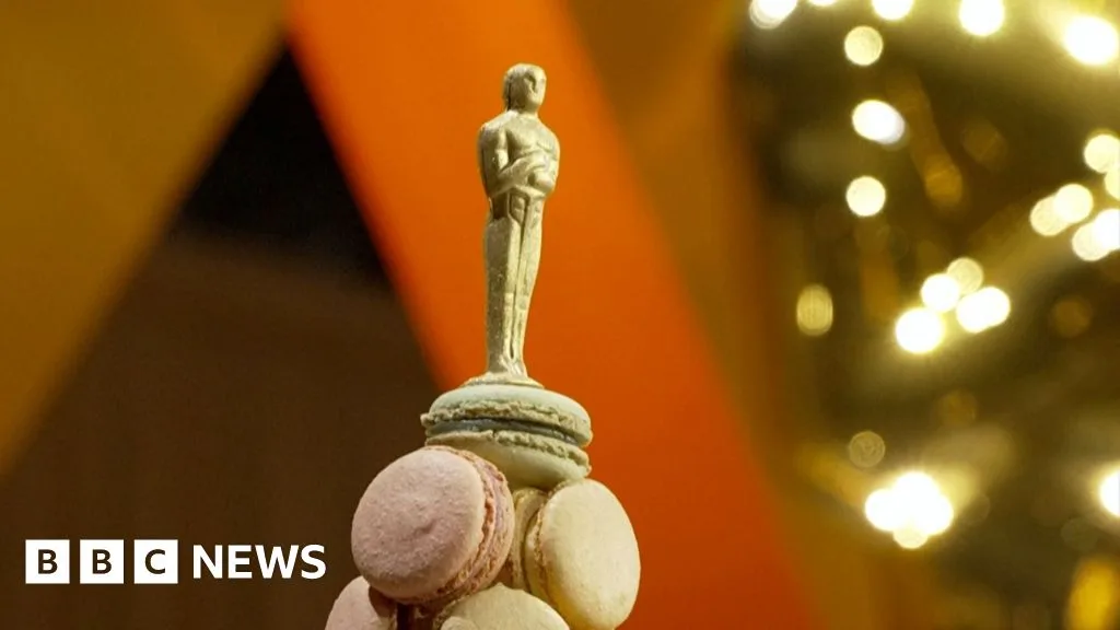 Oscars After Party Menu Features Sushi and Gold-Dusted Chocolate Statuettes
