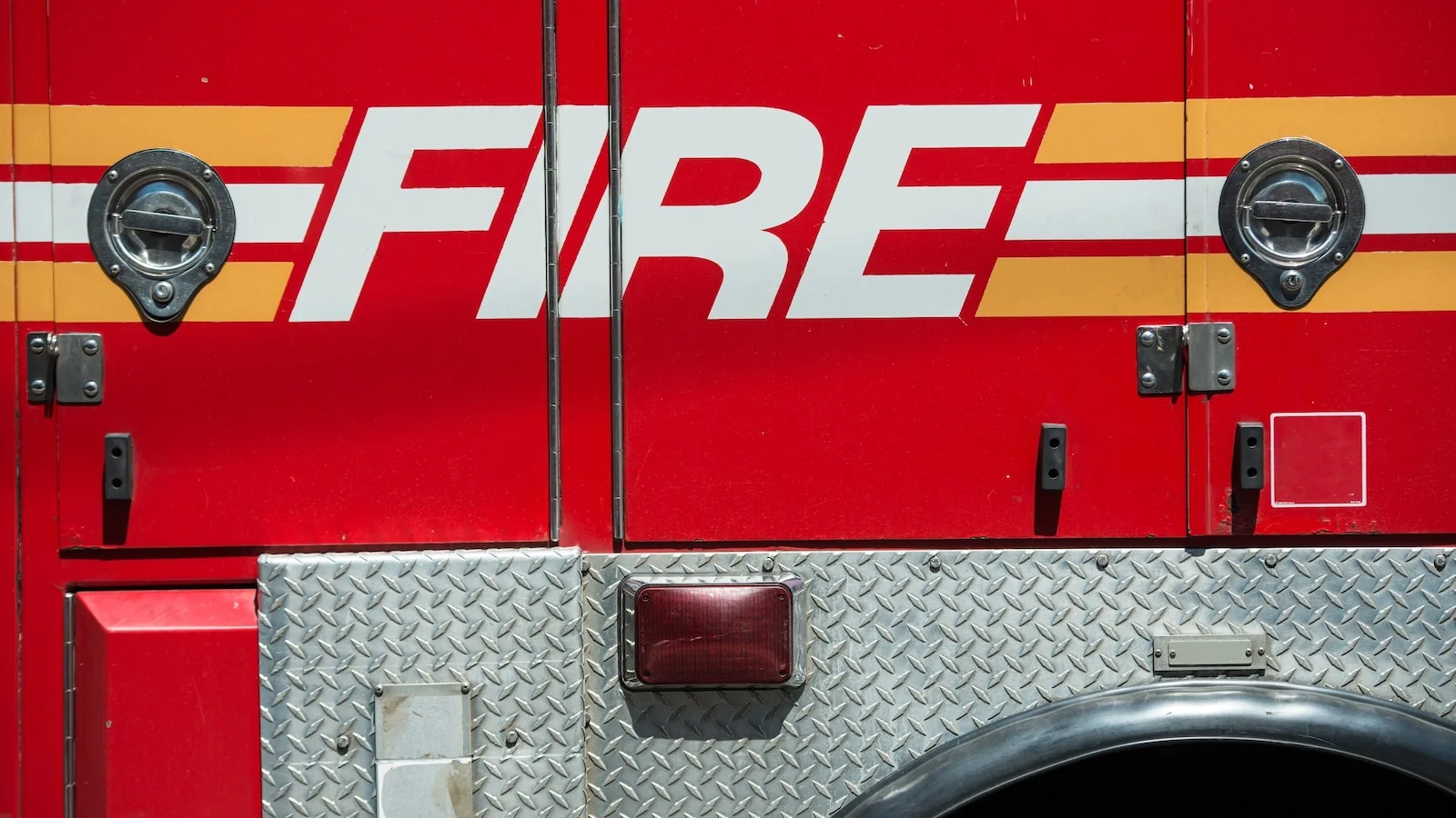 Over a Dozen Injured in Track Fire at New York City Subway Station