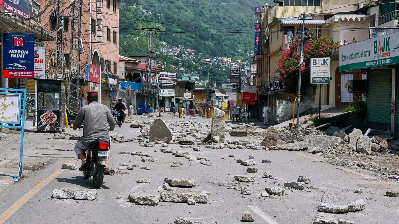 Pakistan Muslim League-N Leads in Kashmir Vote Amid Violence and Media Restrictions