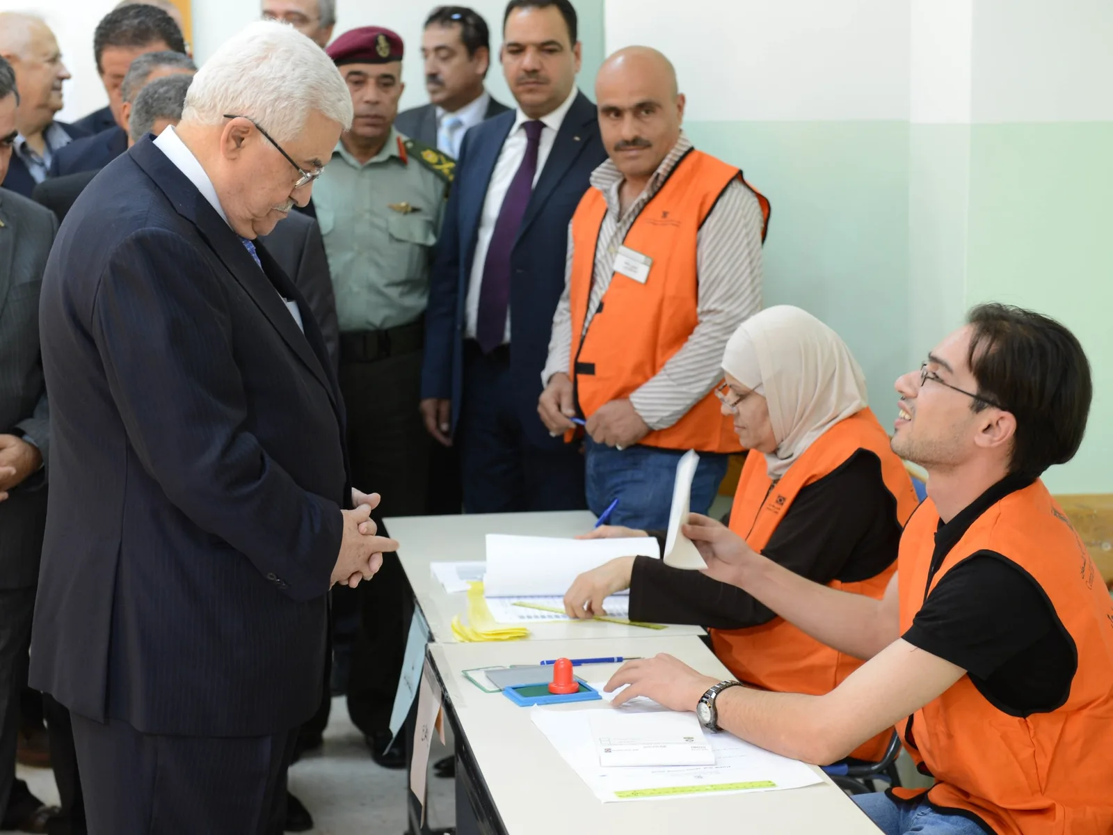 Palestinian Authority Schedules First Legislative Elections in 20 Years