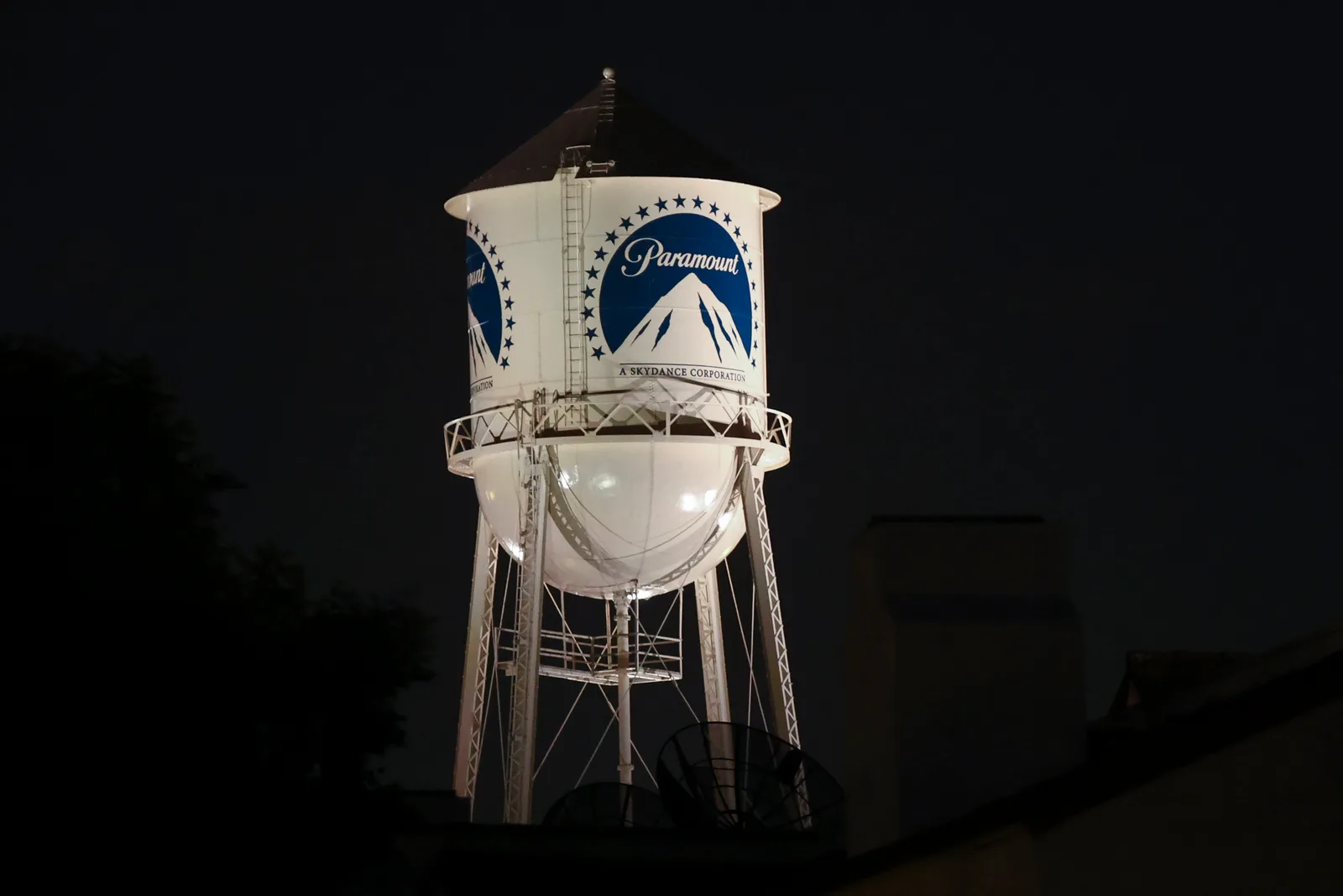 Paramount Requests $1.88 Billion Bond Amid Delay of Warner Bros. Discovery Merger