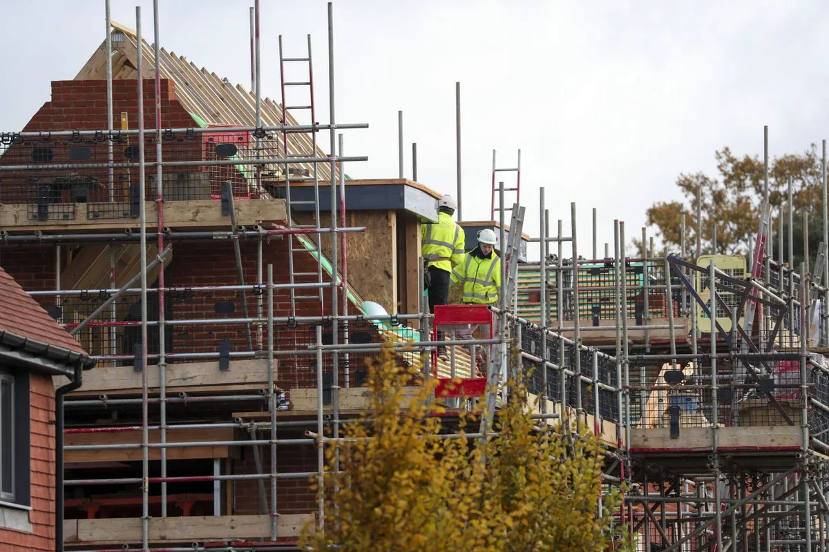 Persimmon Raises Homebuilding Outlook Amid Revenue Growth and Market Challenges