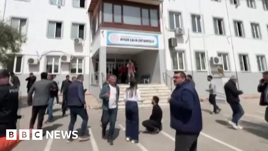 Police Respond to Reported School Shooting in Southeastern Turkey