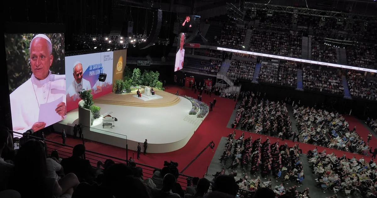 Pope Leo XIV Delivers Historic Address to Spanish Parliament in Madrid