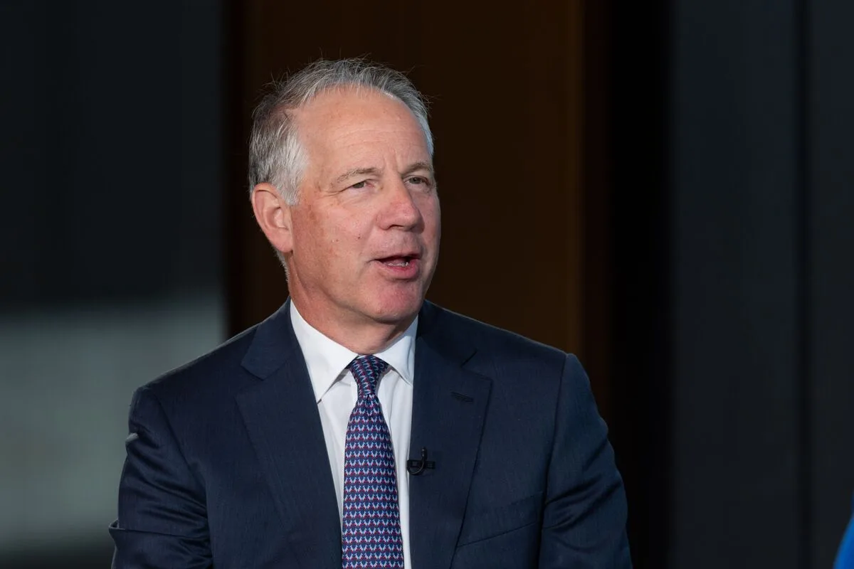 Blackstone Limits Withdrawals from Flagship Private Credit Fund Amid Investor Outflows