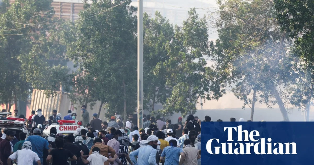 Pro-Iran Protests in Pakistan and Iraq Result in Multiple Deaths