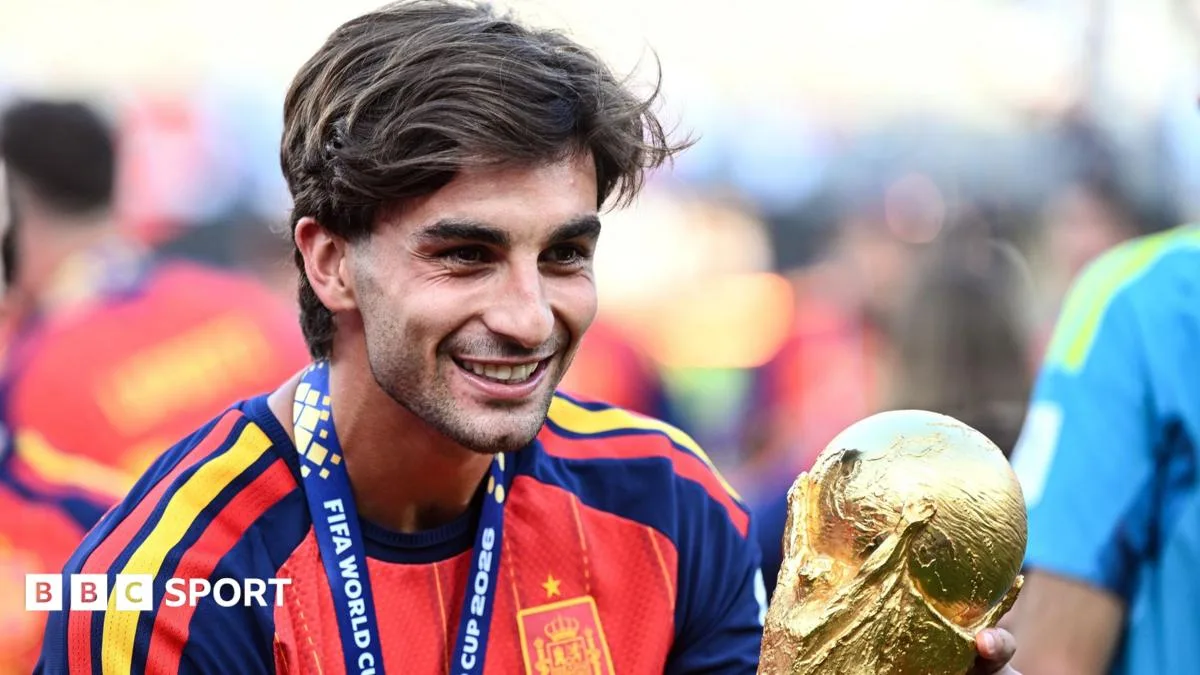 PSG Reportedly Signs Ferran Torres from Barcelona, According to Media Reports