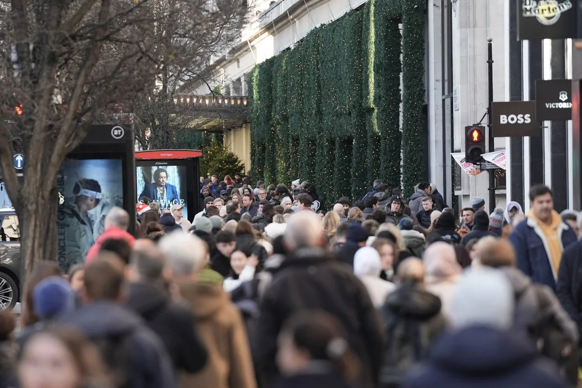 Public Believes UK Net Migration Is Rising Despite Reported Decline