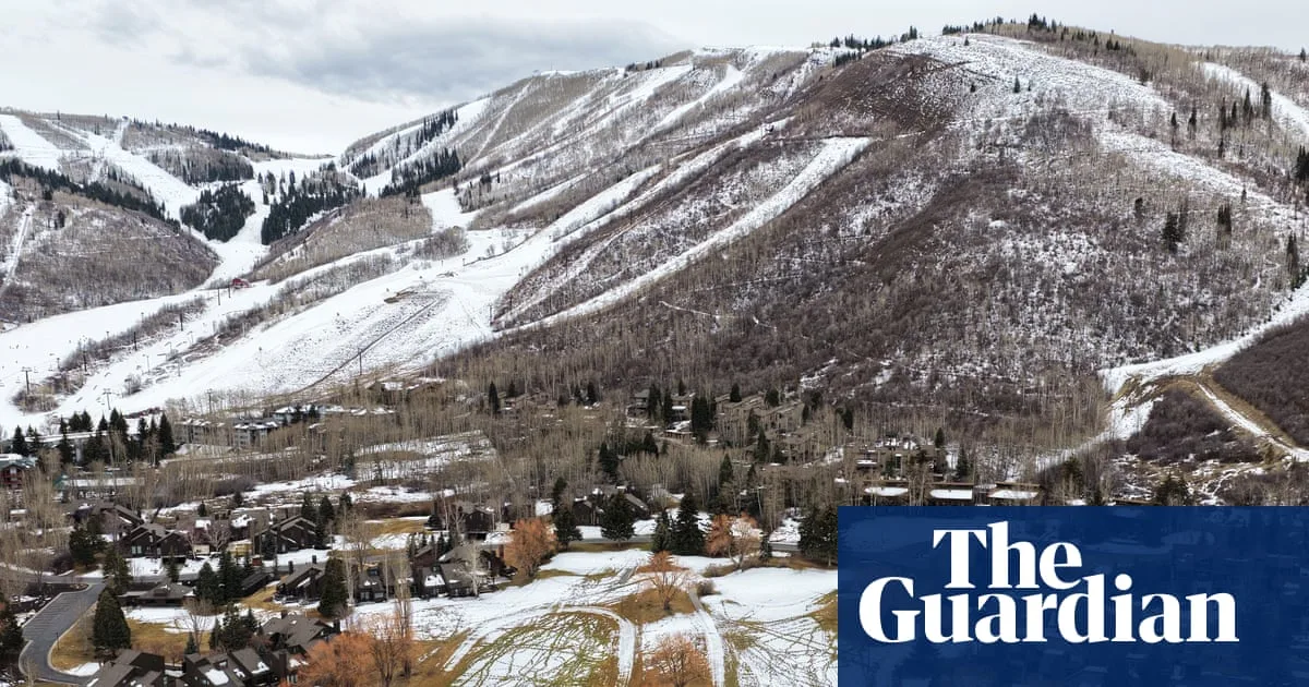 Record Warmth in Western US Leads to Critically Low Snowpack and Resort Challenges