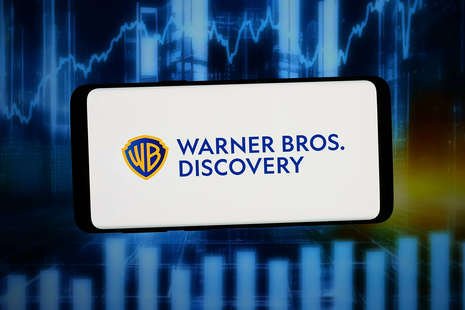 Regal Cinemas CEO Voices Support as Paramount-Warner Bros. Merger Advances