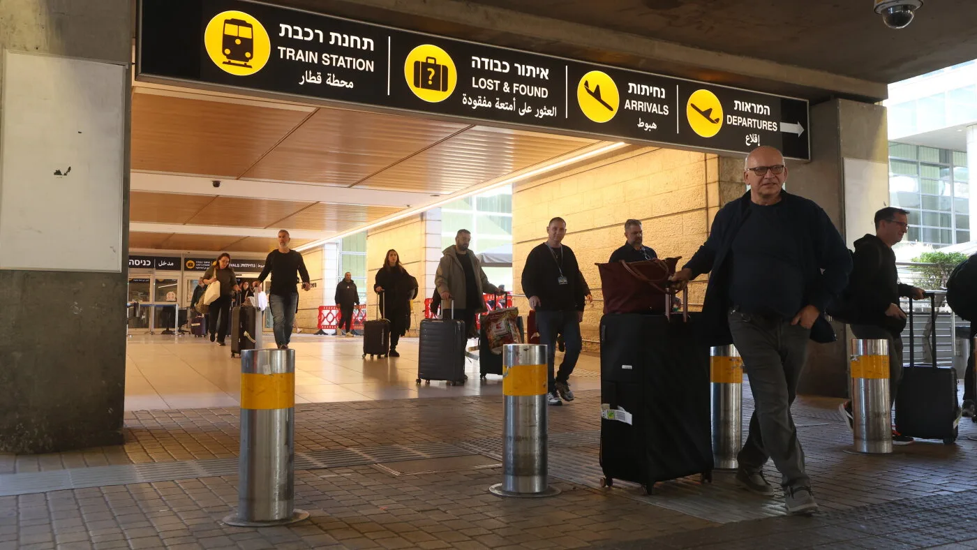 Reports of U.S. and other nationals denied entry to Israel after interrogations