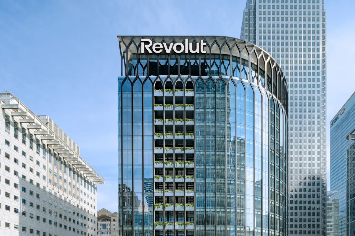 Revolut Reports Record Annual Profit Following UK Banking Licence Approval