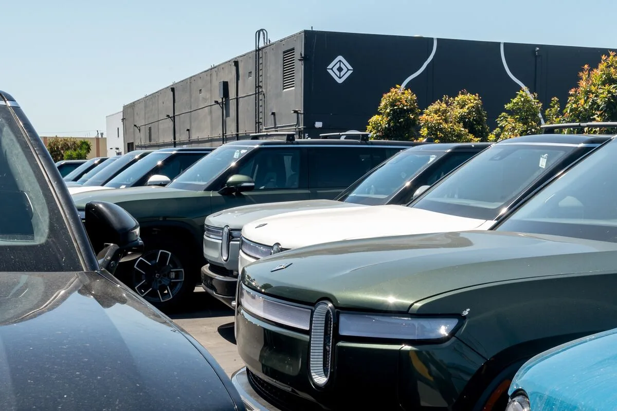 Rivian Offers 75 Million Shares to Raise Capital for Energy Loan Contributions