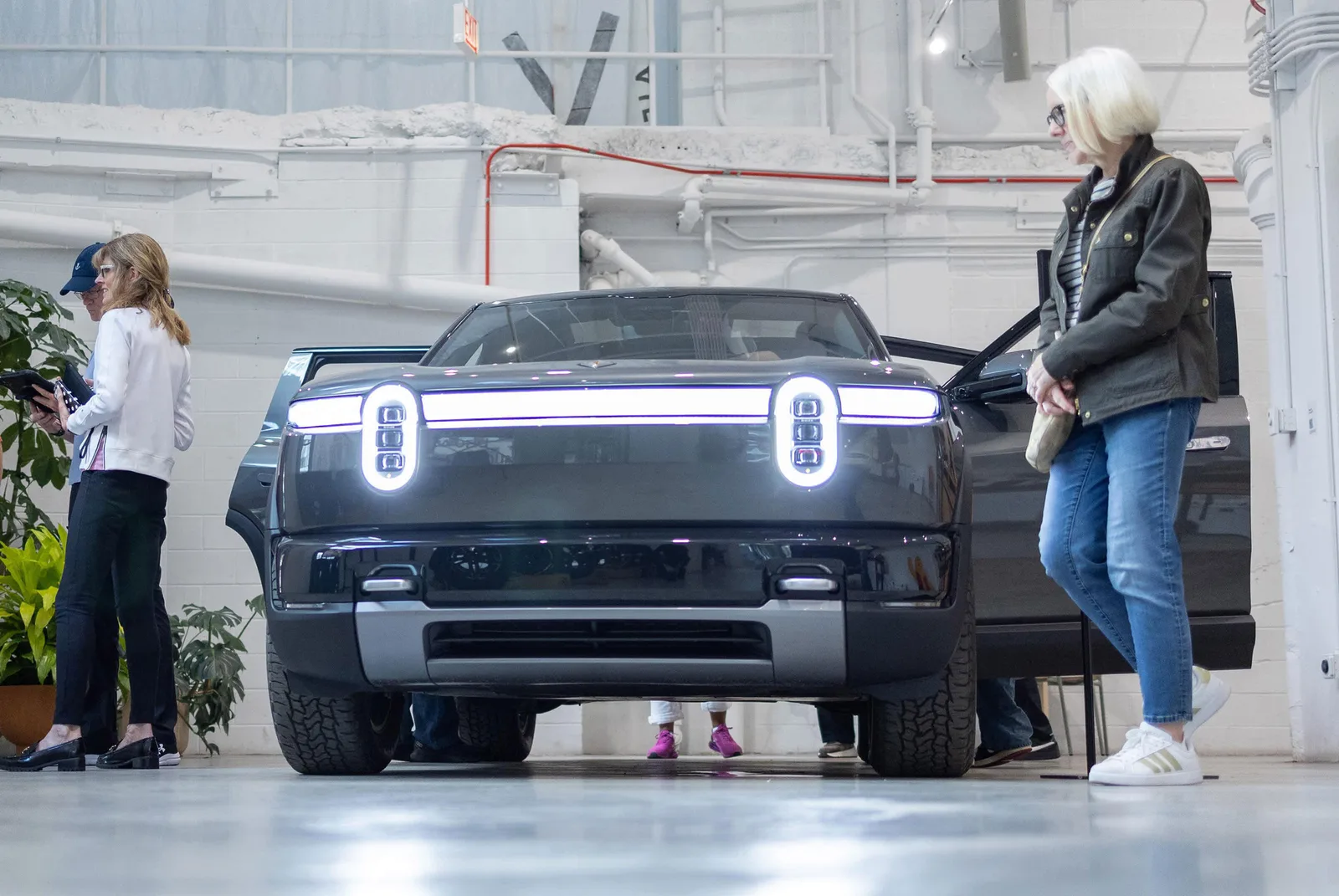 Rivian Reduces DOE Loan to $4.5 Billion and Updates Georgia Plant Capacity Plans