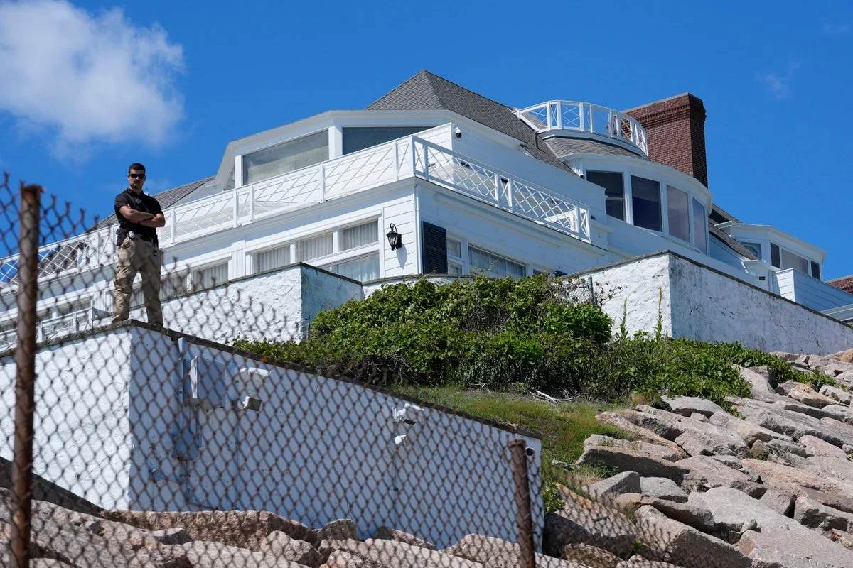 Rumors of Taylor Swift Wedding Draw Attention to Rhode Island Estate