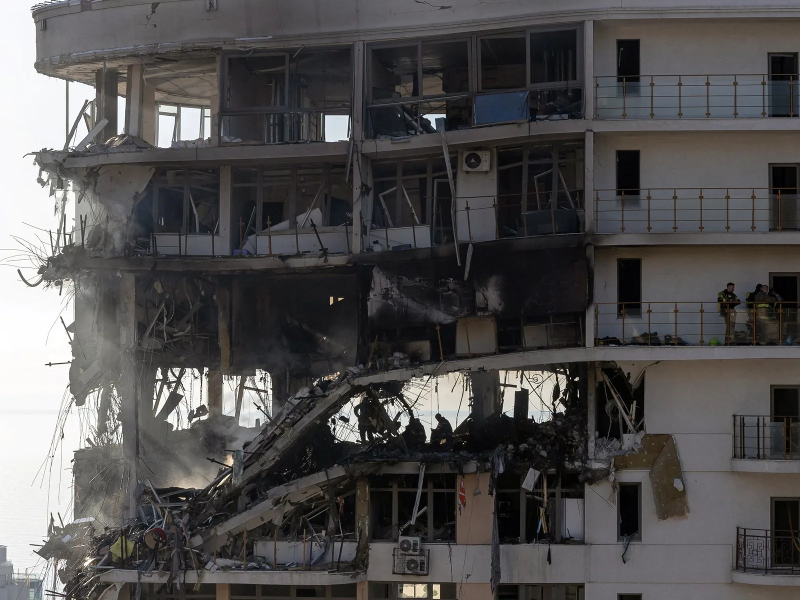 Russia Strikes Industrial Facilities and Cargo Vessels Across Ukraine
