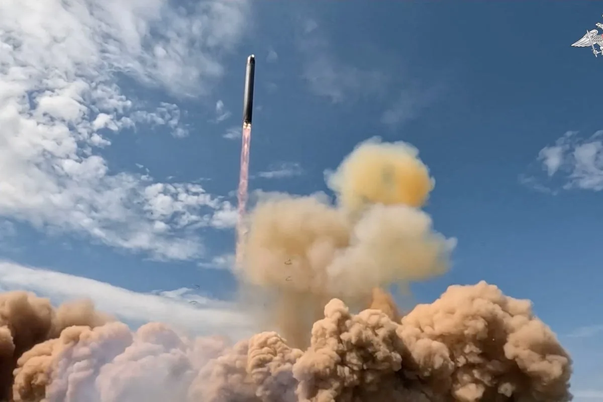 Russia Tests and Plans Deployment of New Nuclear Ballistic Missile
