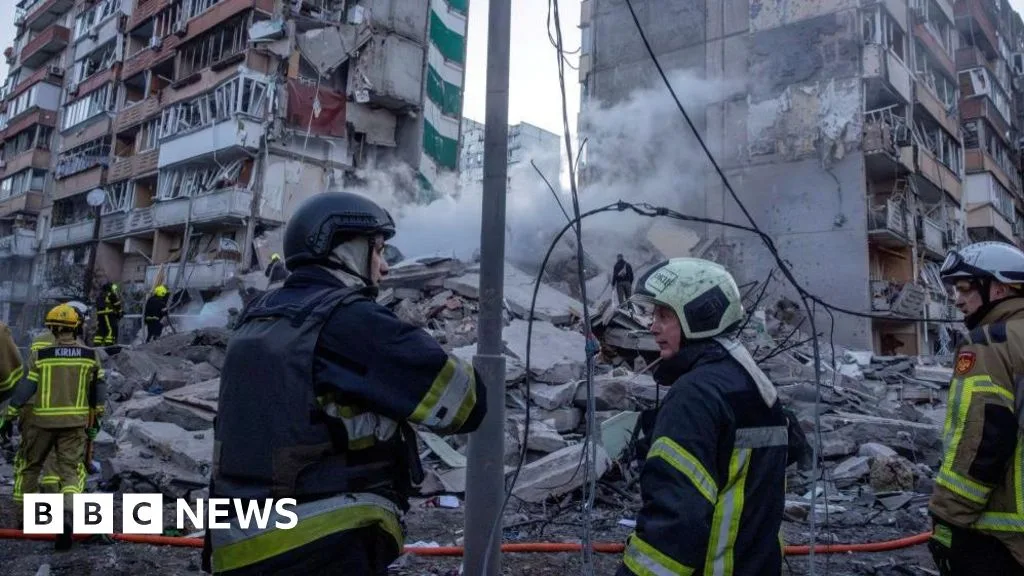 Russian Drone and Missile Strikes Hit Kyiv, Damaging Residential Buildings