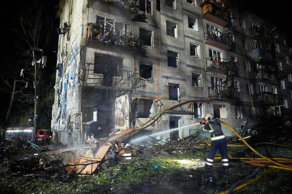 Russian Missile and Drone Strikes Hit Kyiv, Causing Civilian Casualties