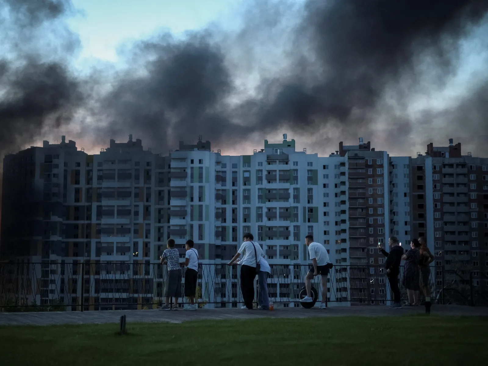 Russian Official Signals Openness to New Ukraine Proposals Meeting Kremlin Goals